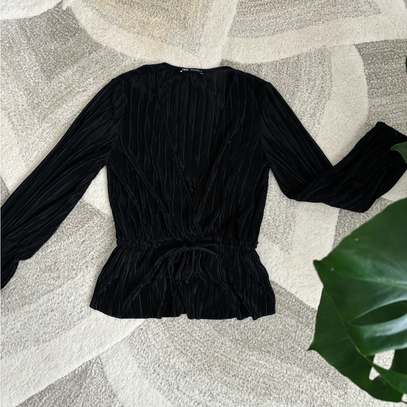 ZARA | Blouse - Picture 1 of 4